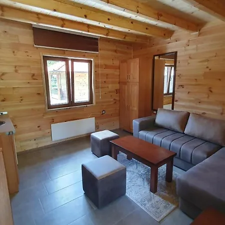 Lägenhet Kimovi Vajati Kostunici