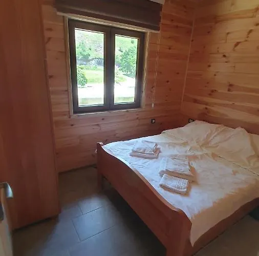 아파트 Kimovi Vajati Kostunici